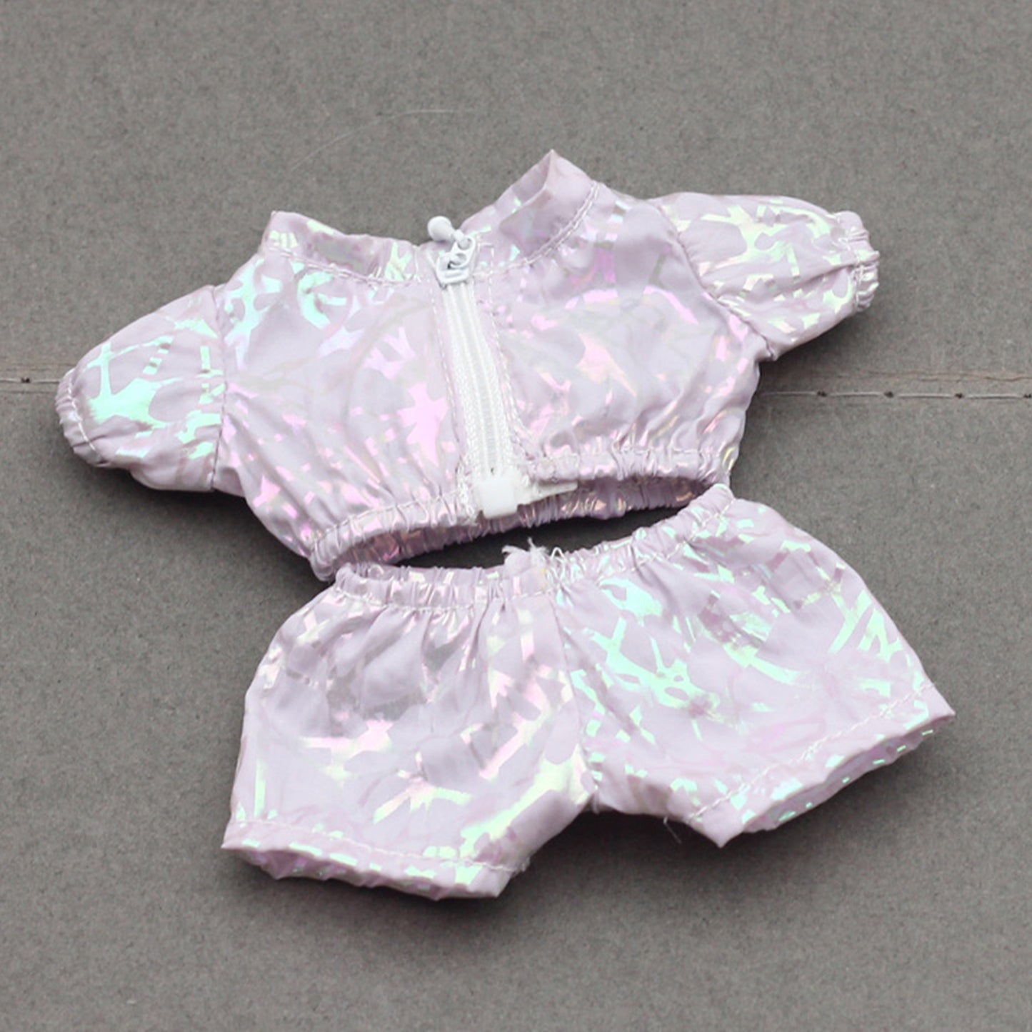 Holographic Geometric Style Clothes for Labubu Doll – Shiny 2PCS Outfit with Hat and Overalls, Futuristic Fashion for 6-7 inch Dolls